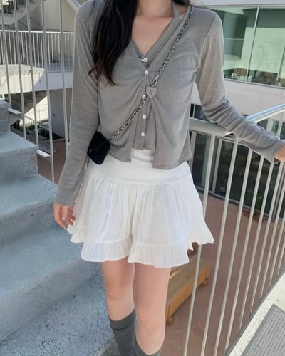 𝐀𝟐𝟎 氣質假兩件掛脖上衣💌 ( 𝟐 𝐜𝐨𝐥𝐨𝐫𝐬 )4