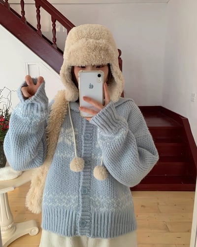 𝐃𝟏𝟑 𝐌𝐞𝐫𝐫𝐲 𝐂𝐡𝐫𝐢𝐬𝐭𝐦𝐚𝐬！聖誕花紋翻領毛衣🧑🏻‍🎄（𝟐 𝐜𝐨𝐥𝐨𝐫𝐬）2