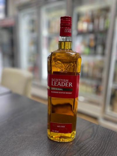 SCOTTISH LEADER  仕高利達 紅 1000ml1