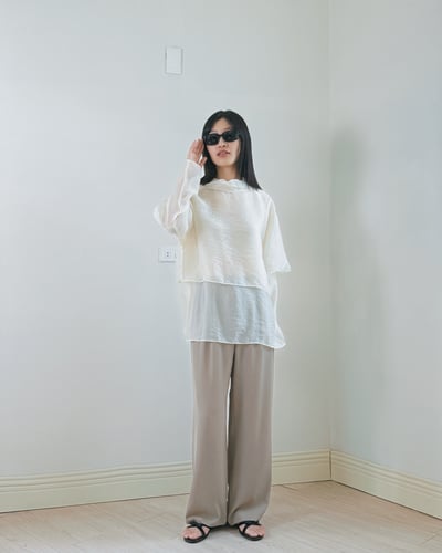 細緻綢紗剪裁上衣2