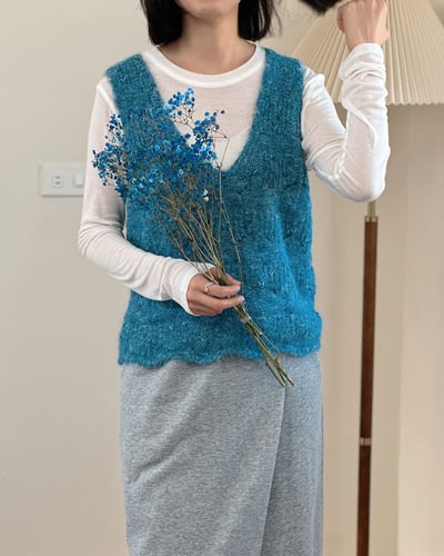 質感V領鉤織背心-藍3