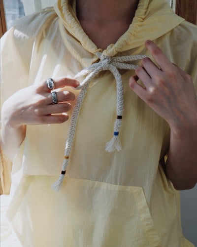 清透連帽傘擺防曬衫-黃3