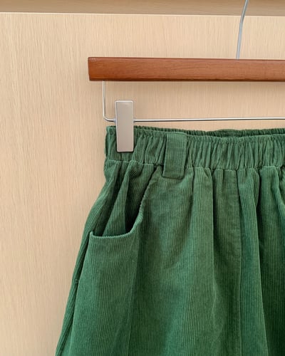燈心絨萬能短裙-綠7