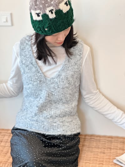 質感V領鉤織背心-花灰1