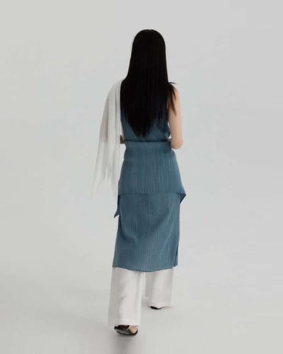 流動壓褶洋裝-藍4