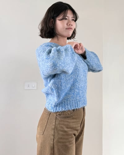 V領花紗羊毛衣-藍4