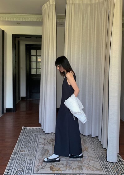 抗皺剪裁無袖洋裝4