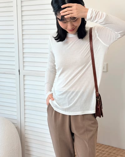 韓國天絲羊毛圓領上衣-白1