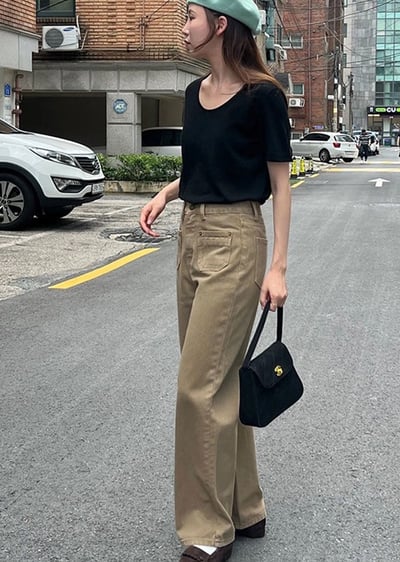 U領羊毛針織衫1