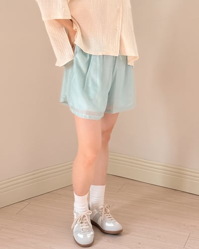 清透天絲鬆緊短褲-綠5