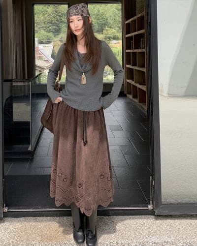 波西米亞麂皮花朵裙-深棕2
