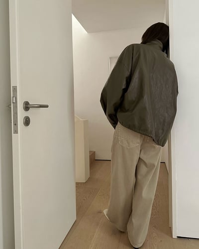 軟皮革翻領夾克9