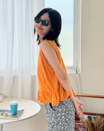 亞麻柔褶傘擺上衣2