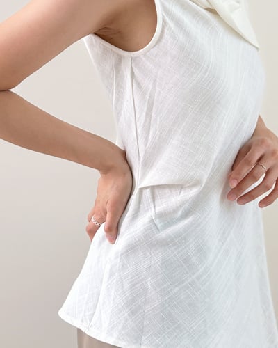 設計款不規則剪裁上衣5