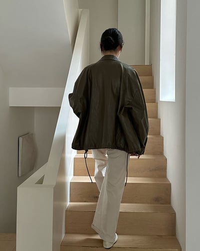 軟皮革翻領夾克3