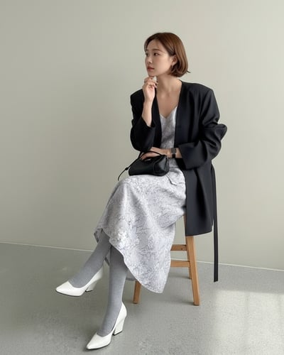 暈藍印卉吊帶洋裝3