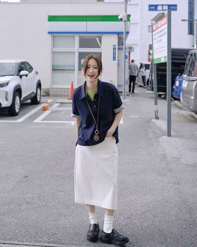 日系POLO領短袖上衣-深藍1