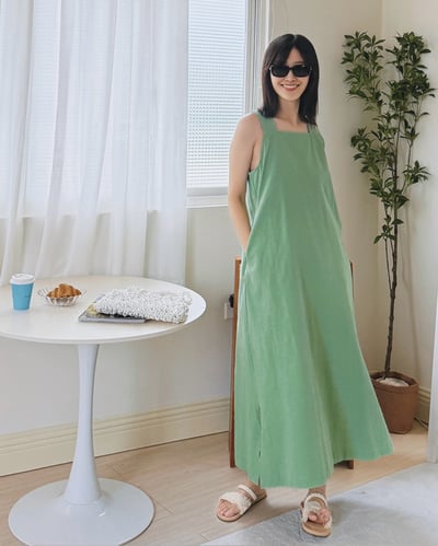 方領剪裁設計洋裝-綠4