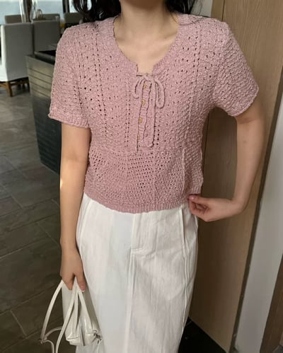 香頌圓領排釦針織衫-粉2