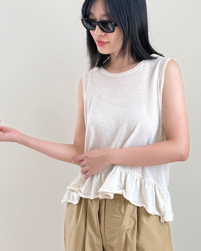 亞麻柔褶傘擺上衣2