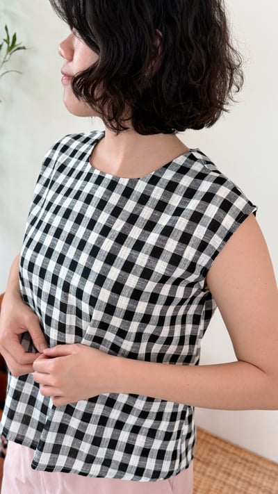 優雅格紋半袖上衣6