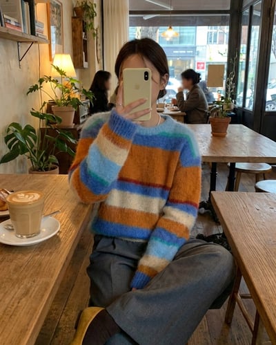 色彩千層糕毛衣2