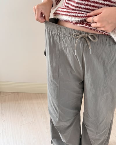 口袋細節鬆緊工裝褲-灰4