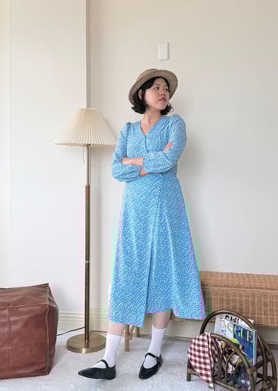 V領碎花收腰洋裝2