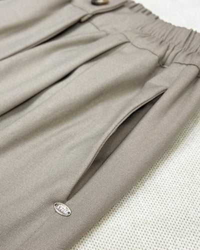 witharch軟料西裝褲-卡其9