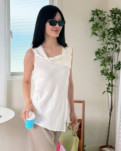 設計款不規則剪裁上衣2