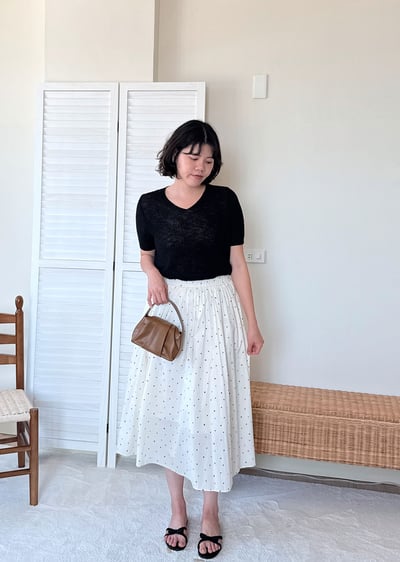 涼感V領針織上衣4