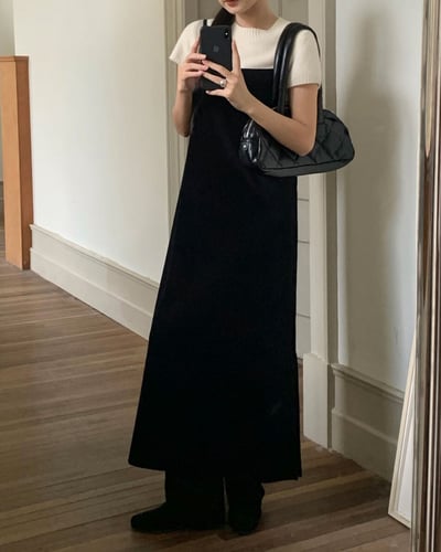 復古絲絨吊帶洋裝-黑6