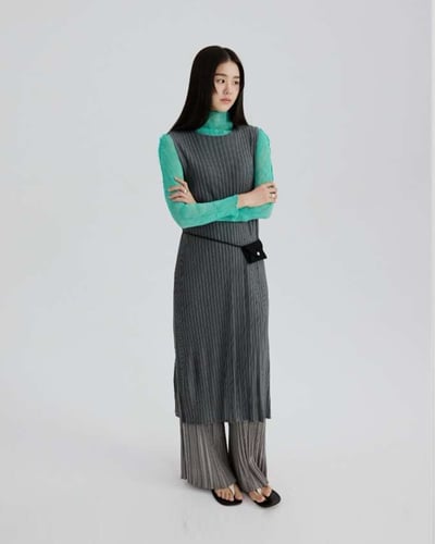 流動壓褶洋裝-灰2