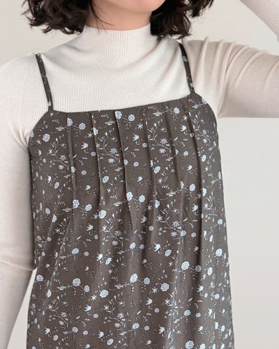 法式穗花吊帶洋裝-咖4