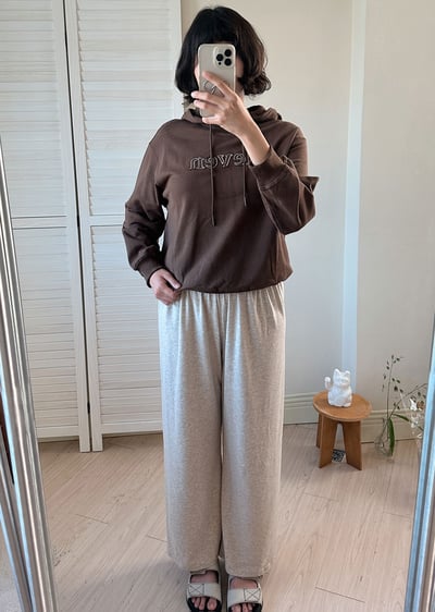 字母寬帽大學T11