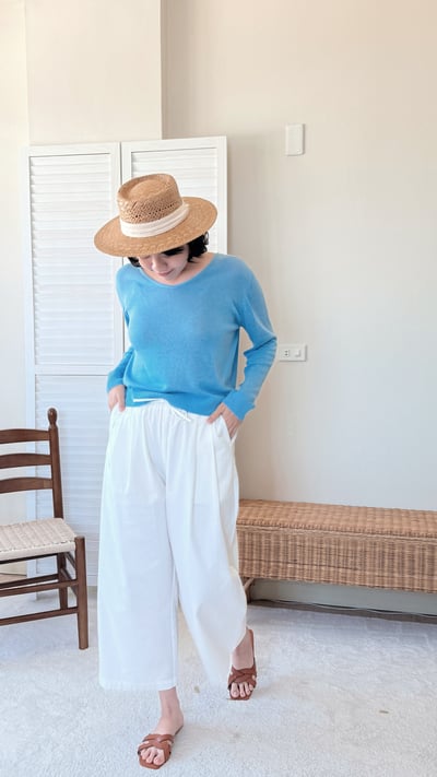 極簡清透U領上衣7