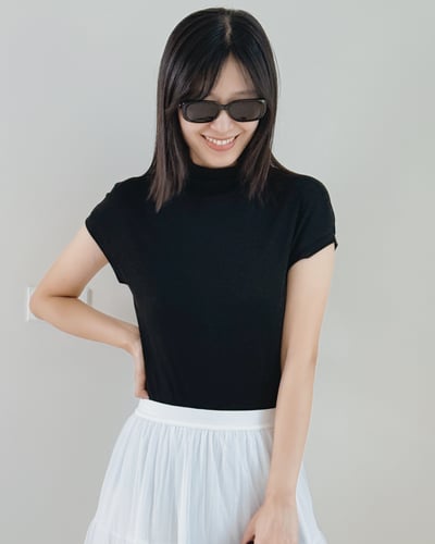 小立領法式袖上衣-黑1