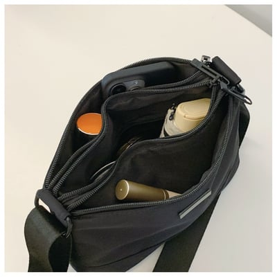 單肩斜挎包 通勤三層包 尼龍包 5564