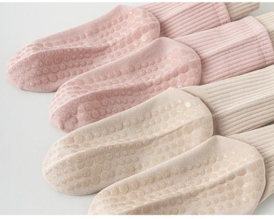 秋冬季吸汗運動襪 女士瑜伽點膠防滑 拼色長襪   n1075