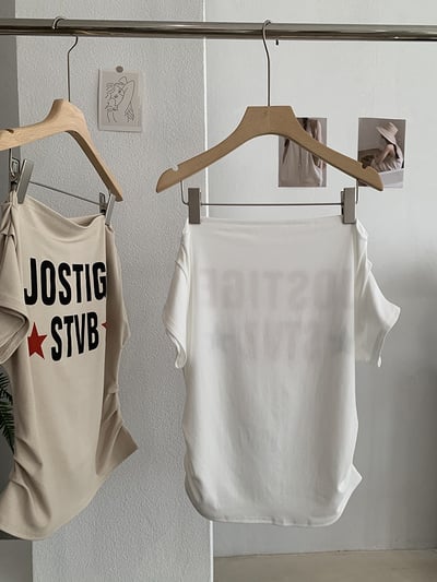 MISSRSHOP 韓系一字領露肩 字母印花 修身顯瘦上衣 百搭露肩上衣 女生短T n2650225