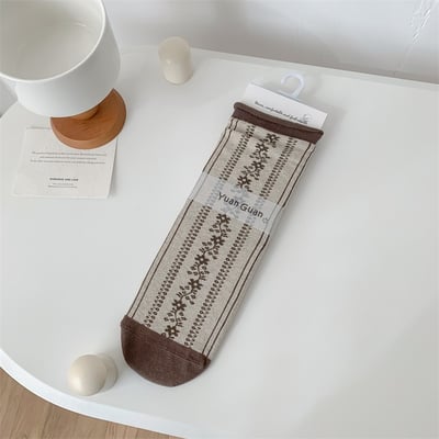 小眾文藝復古碎花中筒襪 薄款透氣卷邊花藤堆堆襪   n11510