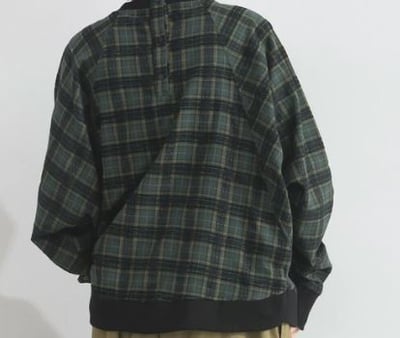 復古細緻格紋柔軟套頭衫 啞光質感・寬鬆落肩  j13036