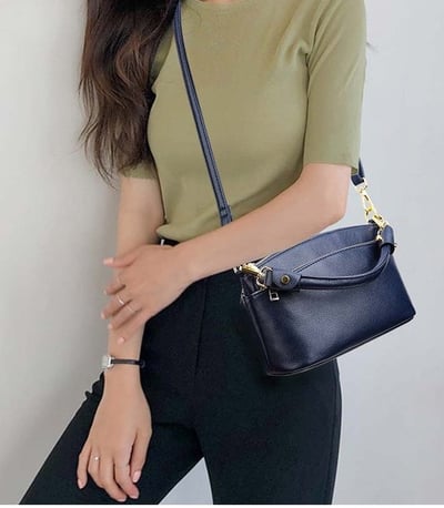 簡約手提斜揹包 軟皮質感 貝殼女包 5156