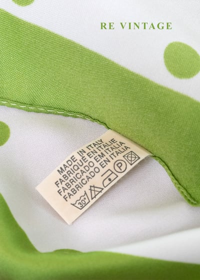 檸檬草地野餐趣絲巾5