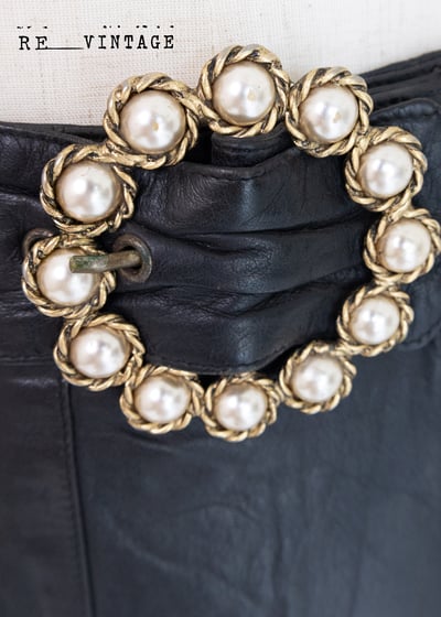 義大利製 - 珍珠圓釦皮革窄裙8