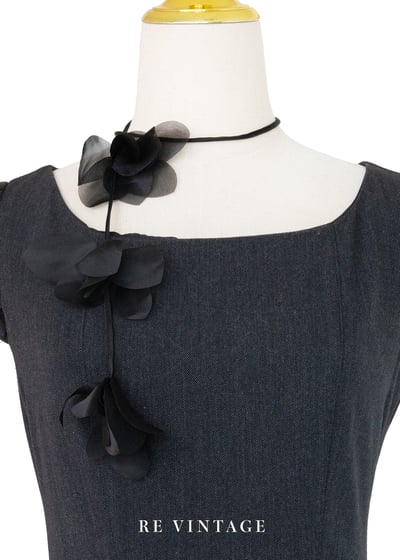 氣質單品 - 深灰色花苞綻放洋裝8