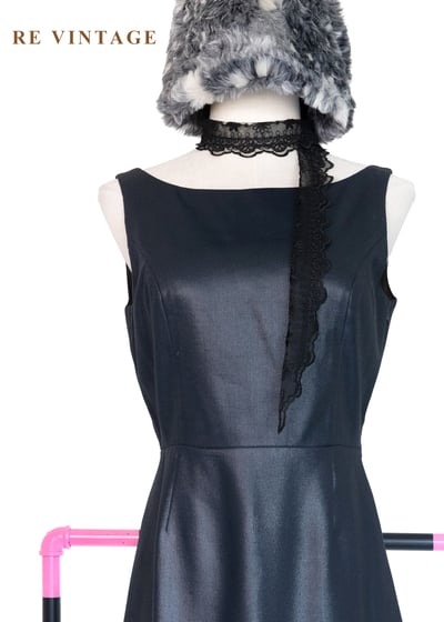 質感單品 - 黑光繫結簡約露背迷你洋裝4