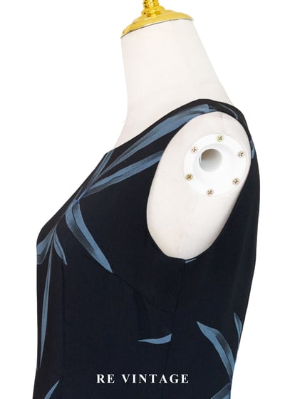 月光下的暗夜百合短洋裝8