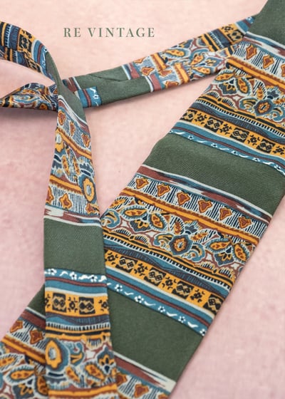 橄欖綠圖騰線條美領帶4