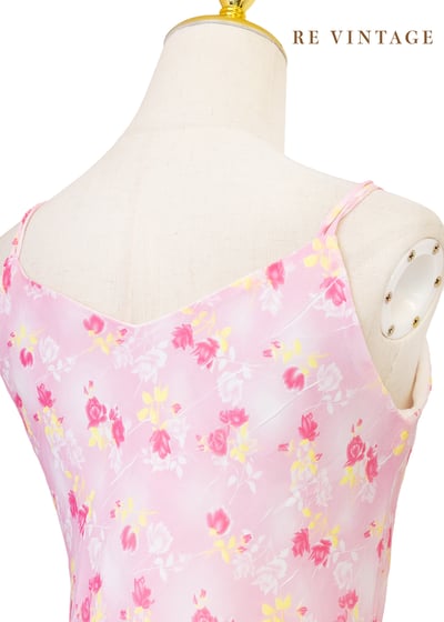 Pink Cosmos 壓紋小玫瑰細肩帶洋裝11